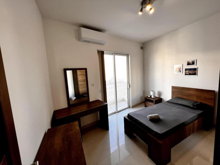 Viewline Seaview Modern 3 Bedroom Apartment Marsaxlokk Kültér fotó